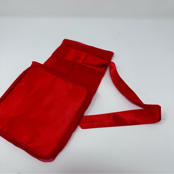 Very Valentino Red Chiffon and Satin Gift Bag NWOT - Picture 3 of 4